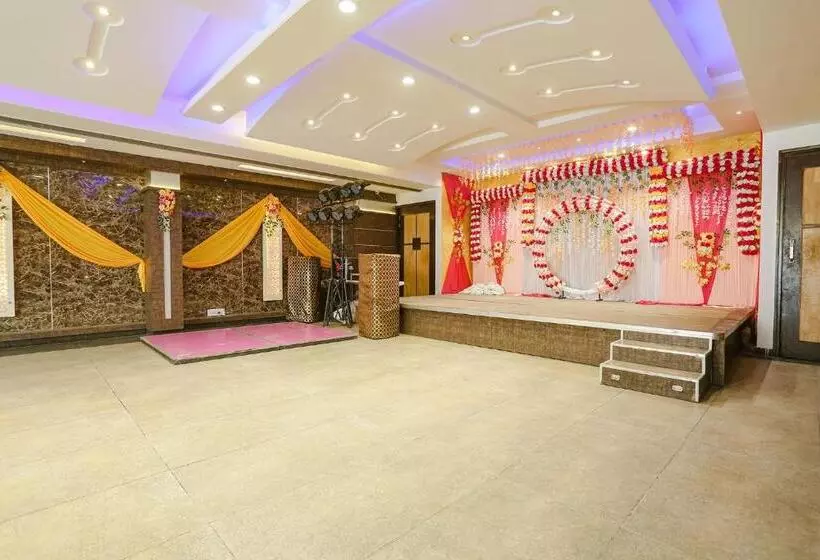 Fabhotel Mng