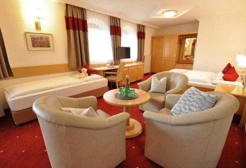 Heart Hotel Himmelberg