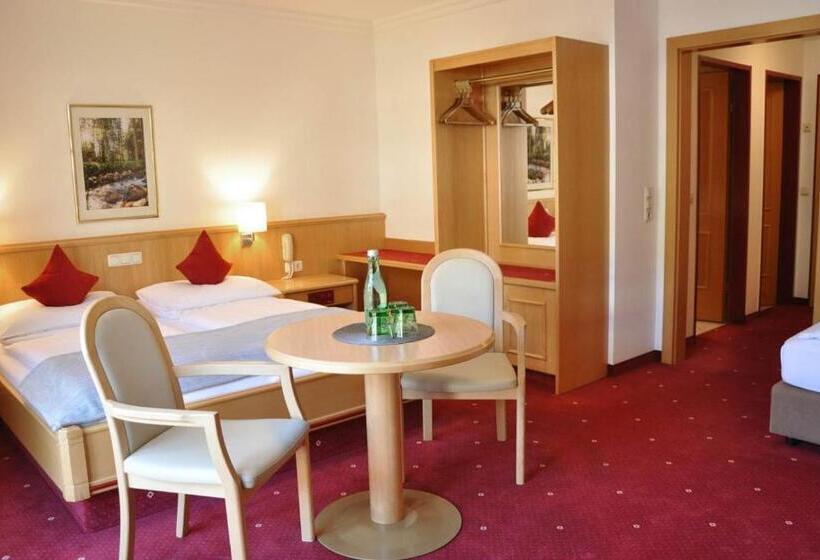 Heart Hotel Himmelberg