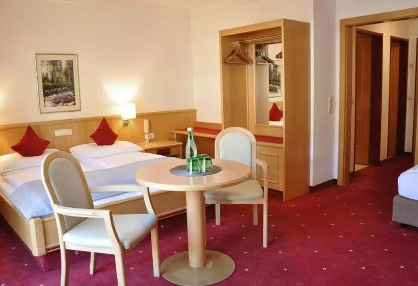 Heart Hotel Himmelberg