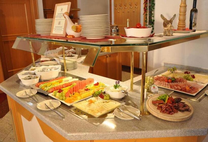 Heart Hotel Himmelberg