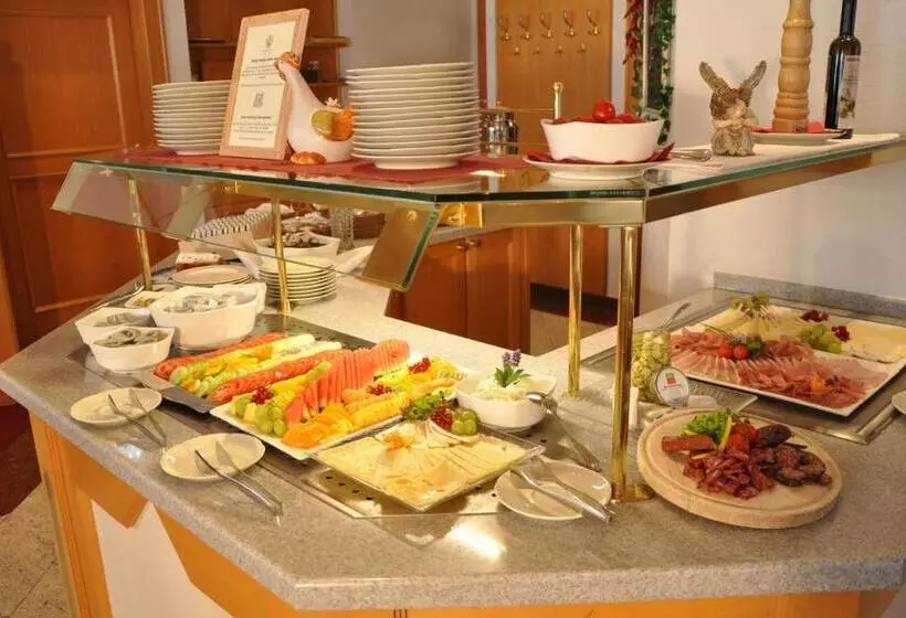 Heart Hotel Himmelberg