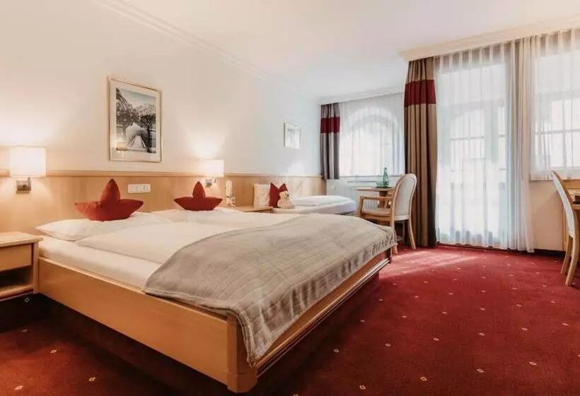 Heart Hotel Himmelberg