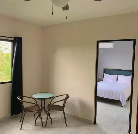 Hotelli Puerto Tixkokob