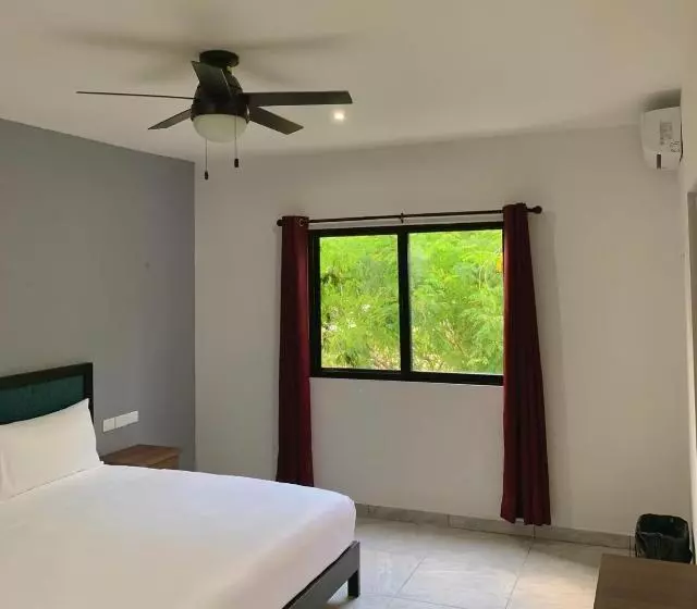 Hotelli Puerto Tixkokob