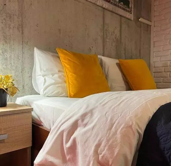 Moonlight Hostel