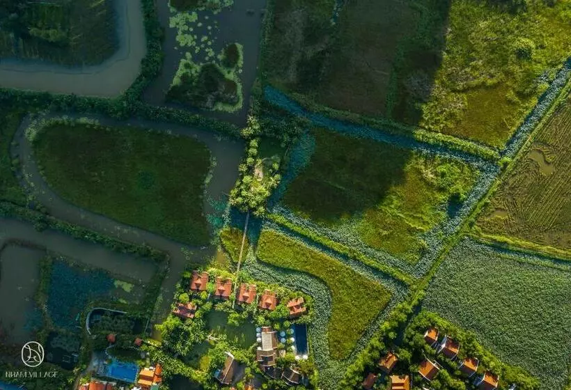 Nham Village Resort