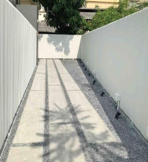 Пансион Arasa House By G Living  6mins Mrt Klong Bang Phai