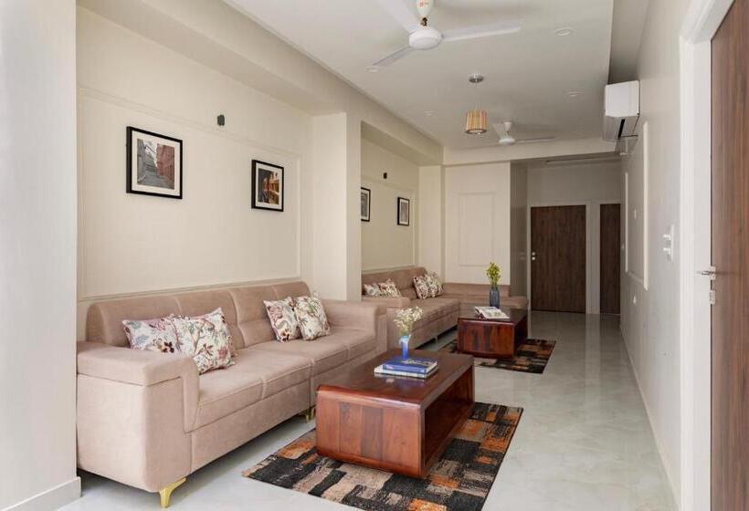 پانسیون Bardia’s Homestay