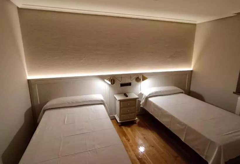 ペンション Casa Elisa Monegro