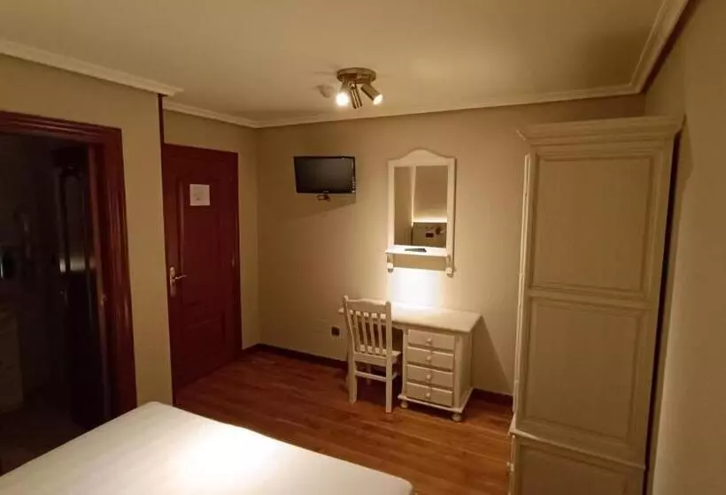 ペンション Casa Elisa Monegro