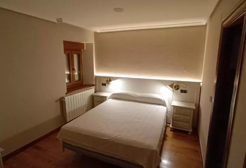 ペンション Casa Elisa Monegro