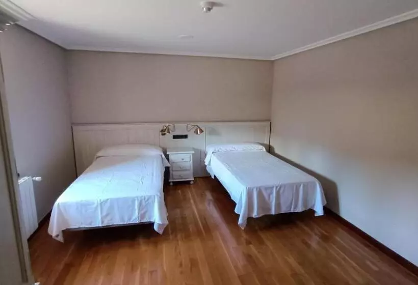 ペンション Casa Elisa Monegro