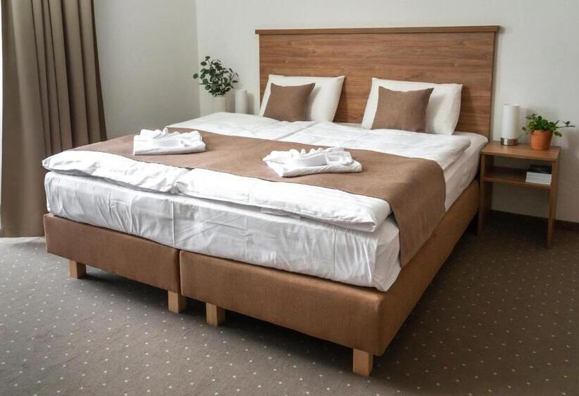 Пансион Penzion Golf Luby