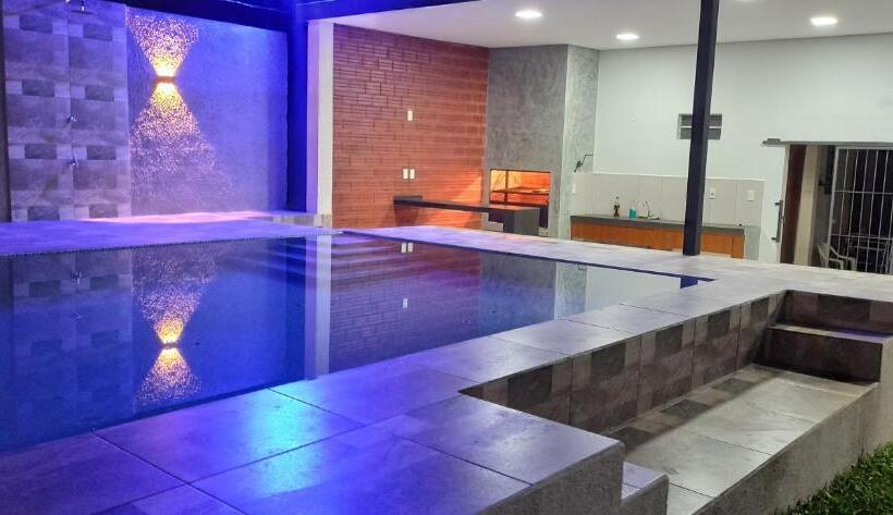 پانسیون Vivíana Hause Hospedaje