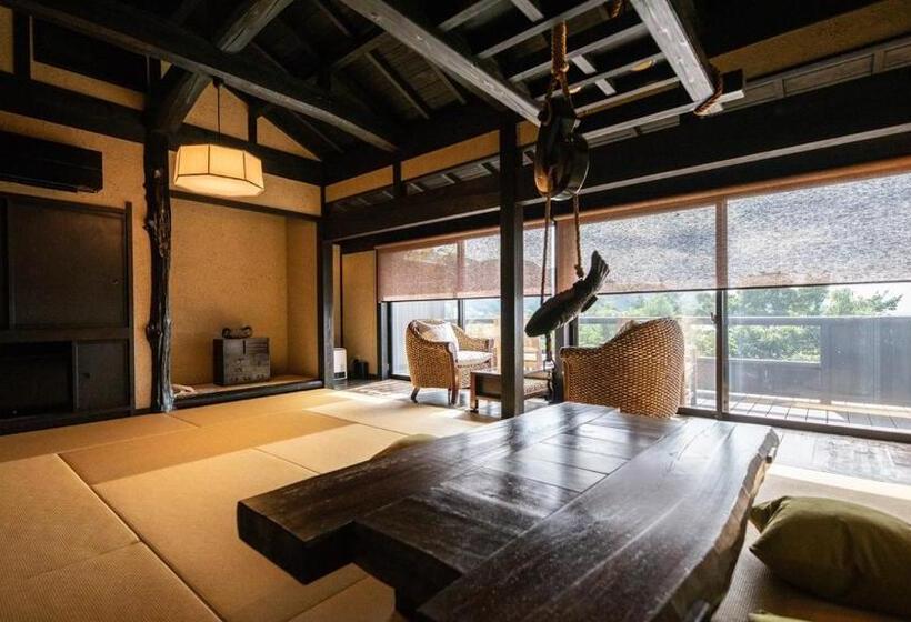 日式旅馆 森の入り江の離れ宿 無雙庵枇杷