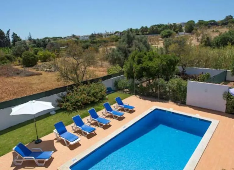 ユースホステル Casa Silver, Gale   Sleeps 9 Close To Amenities And Beach!