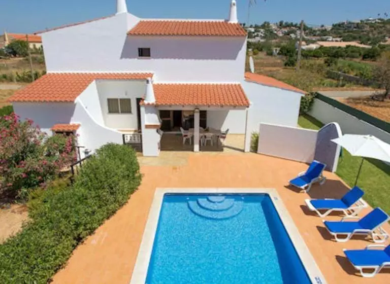 ユースホステル Casa Silver, Gale   Sleeps 9 Close To Amenities And Beach!