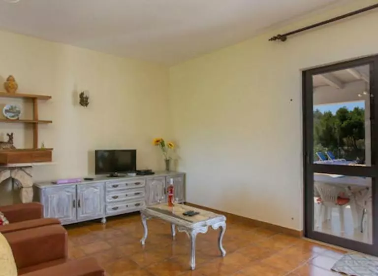 ユースホステル Casa Silver, Gale   Sleeps 9 Close To Amenities And Beach!
