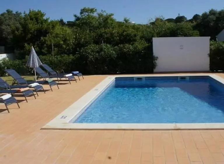 ユースホステル Casa Silver, Gale   Sleeps 9 Close To Amenities And Beach!
