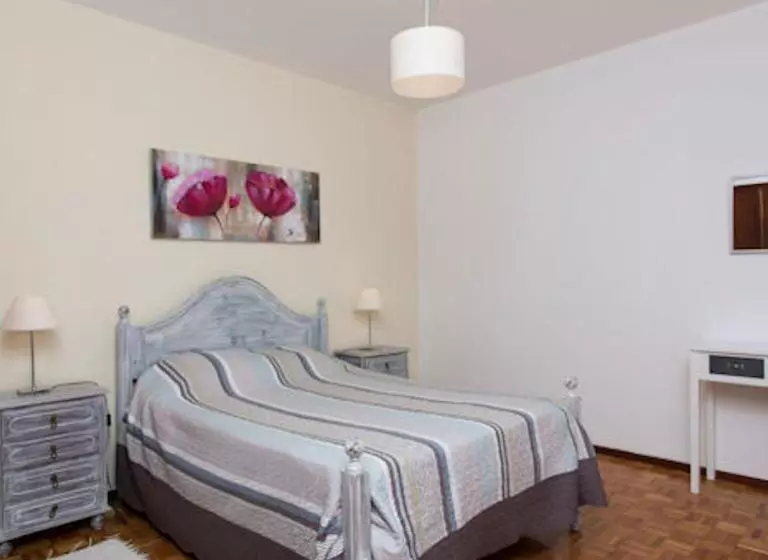 ユースホステル Casa Silver, Gale   Sleeps 9 Close To Amenities And Beach!