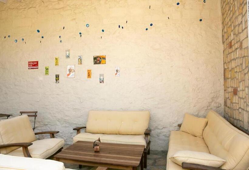 Annemin Harabesi Otel