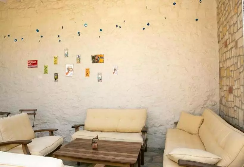 Annemin Harabesi Otel