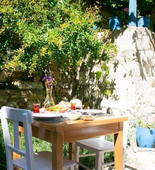 Annemin Harabesi Otel