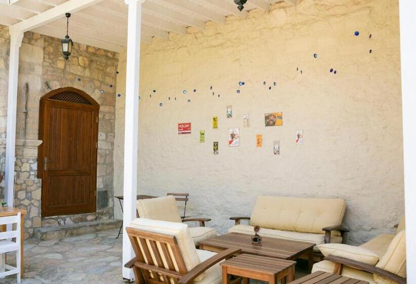 Annemin Harabesi Otel