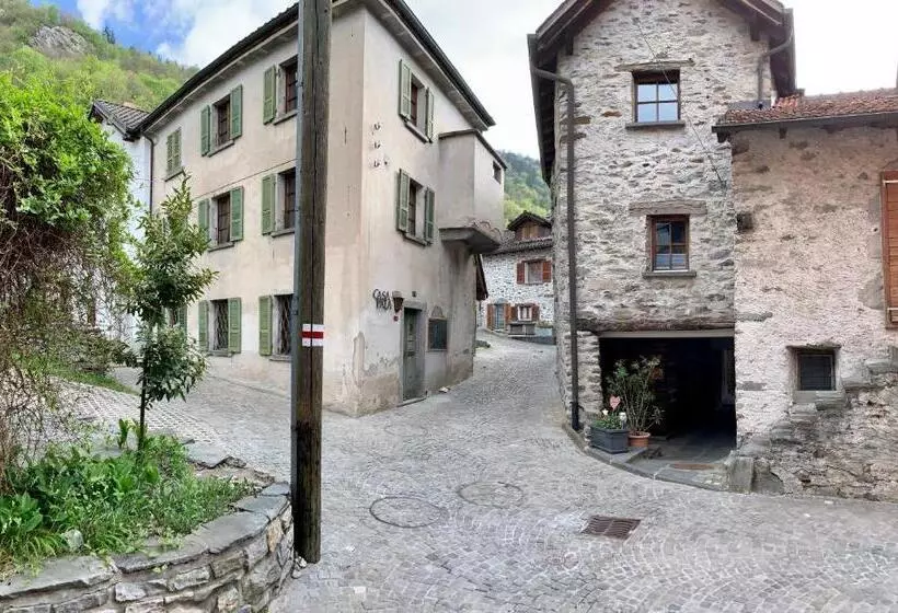 Aamiaismajoitus (B&B) Bnb Cà Di Sciavatin