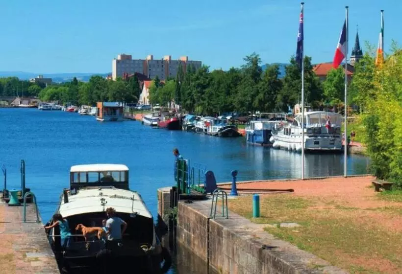 Aamiaismajoitus (B&B) Plaisir Des Sens