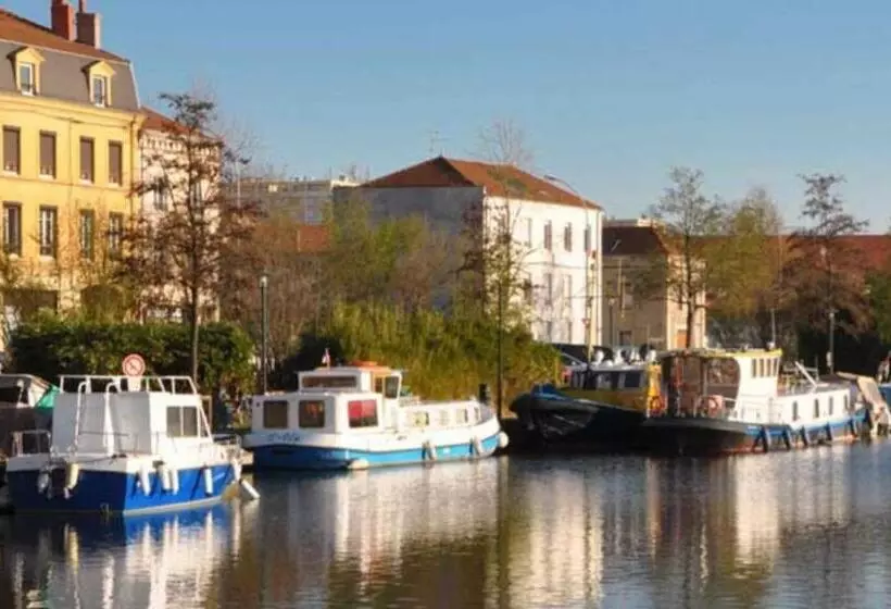 Aamiaismajoitus (B&B) Plaisir Des Sens