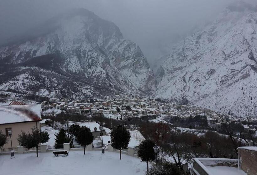 住宿加早餐  Villa Carolina