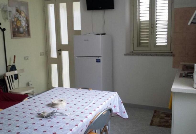 住宿加早餐  Villa Carolina