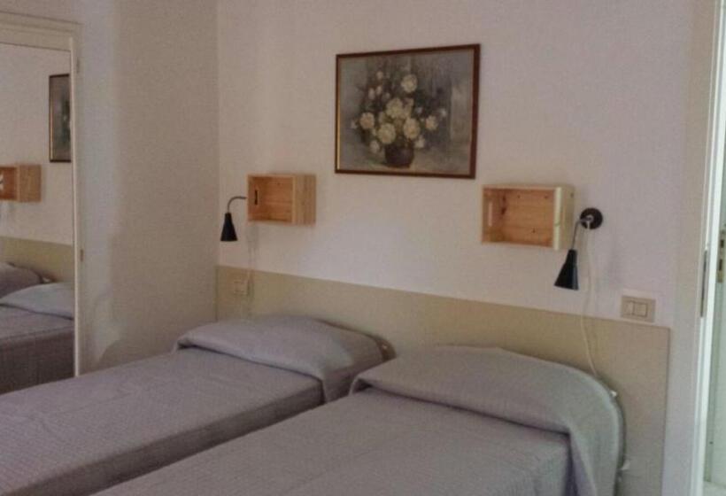 住宿加早餐  Villa Carolina