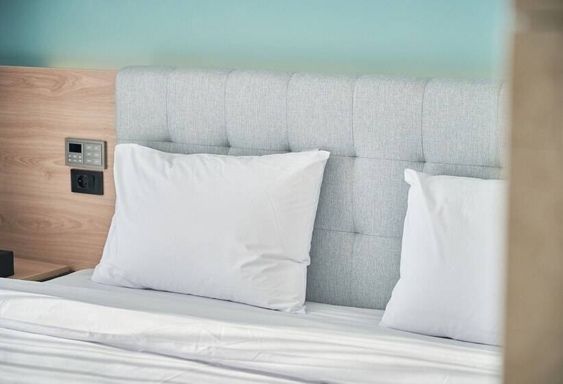 Calacatta Hotel & Resort