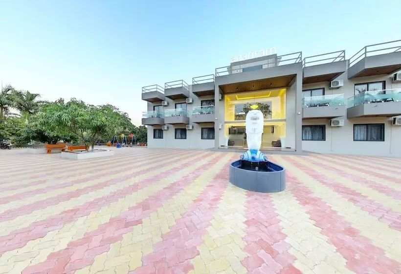 Hotelli Anantam Resort