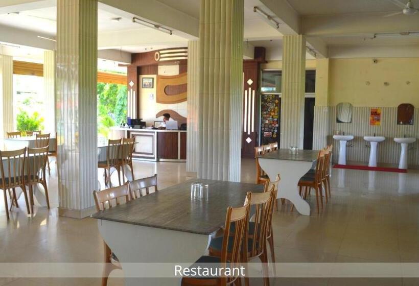 Отель Bishal Palace