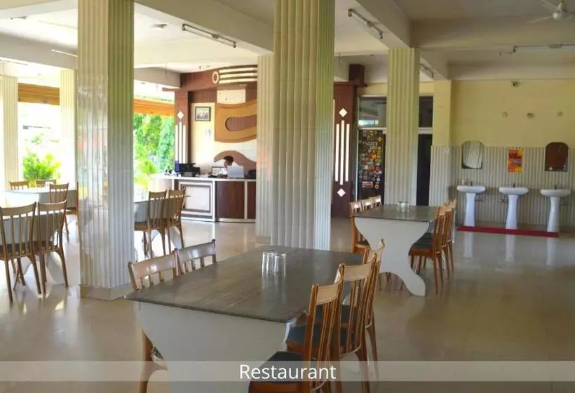 ホテル Bishal Palace