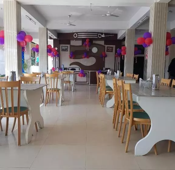 ホテル Bishal Palace