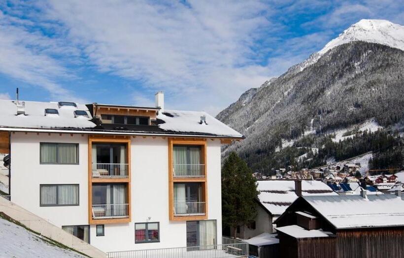 ホテル Garni Auriga Sommer Silvretta Card Premium Inklusive!