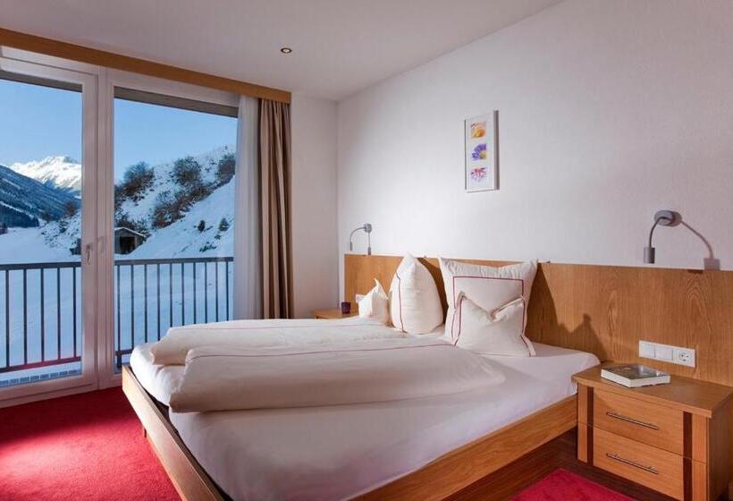 ホテル Garni Auriga Sommer Silvretta Card Premium Inklusive!