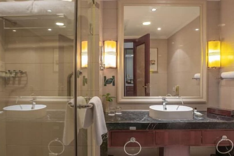 בית מלון כפרי Hebei Cuipingshan Guest House