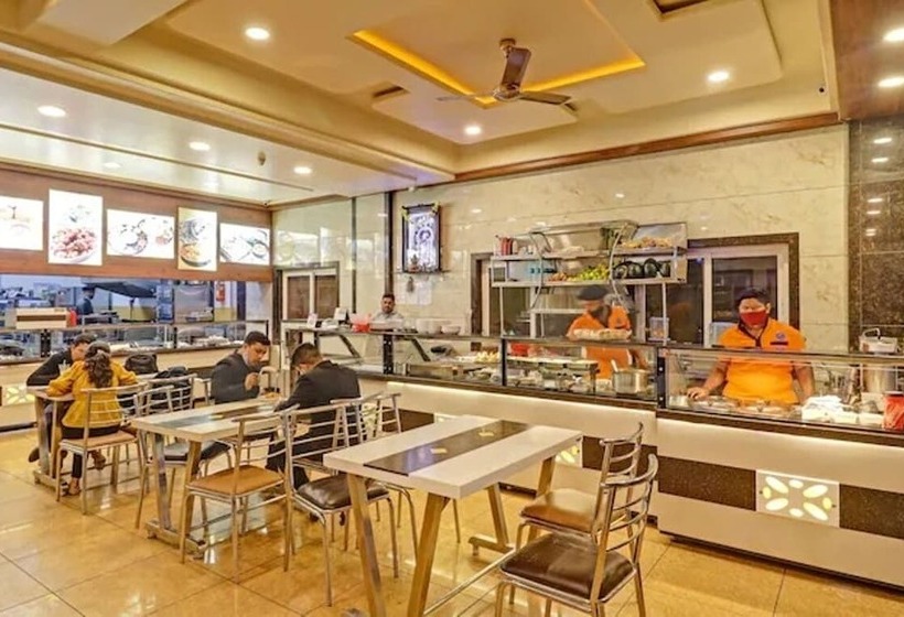 בית מלון כפרי Iroomz Sri Udupi Park Suites Pmc