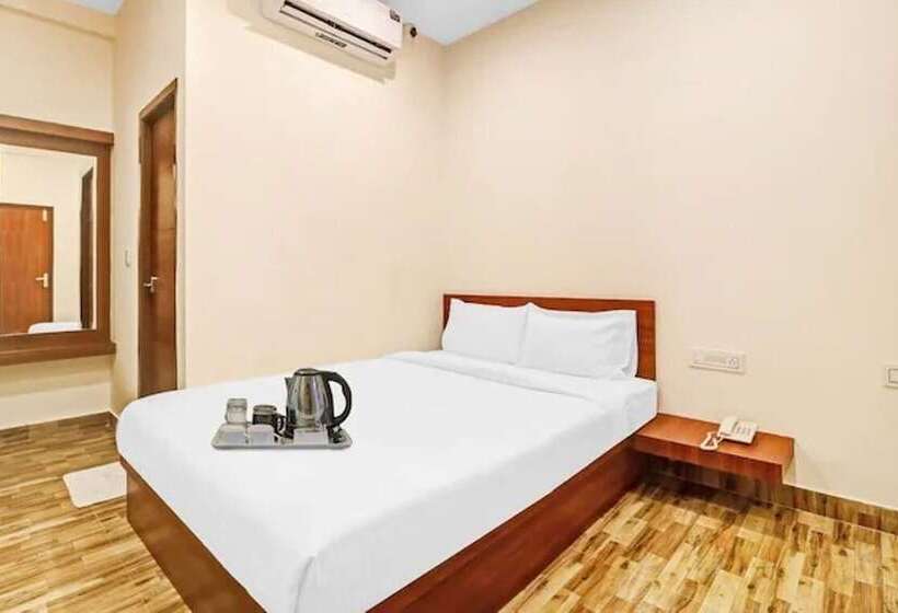 בית מלון כפרי Iroomz Sri Udupi Park Suites Pmc