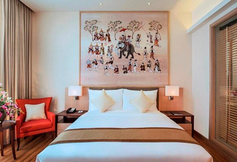 هتل Jasmine Naypyitaw