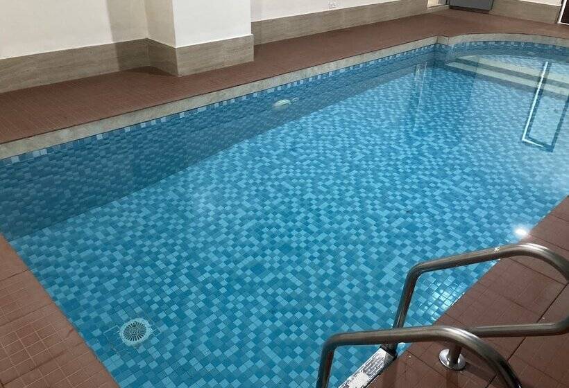 Mont Kalm Hotel And Suites