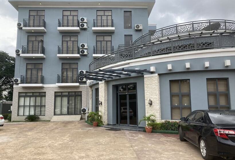 Mont Kalm Hotel And Suites