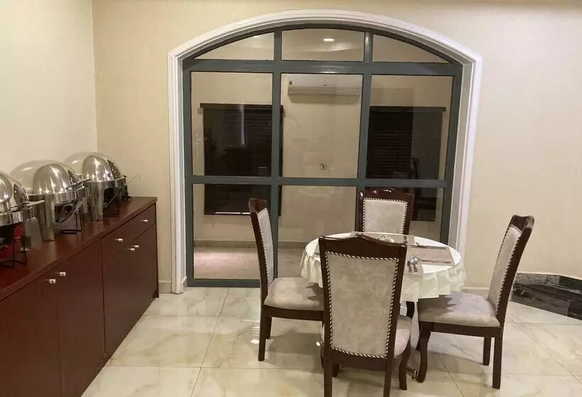 Mont Kalm Hotel And Suites