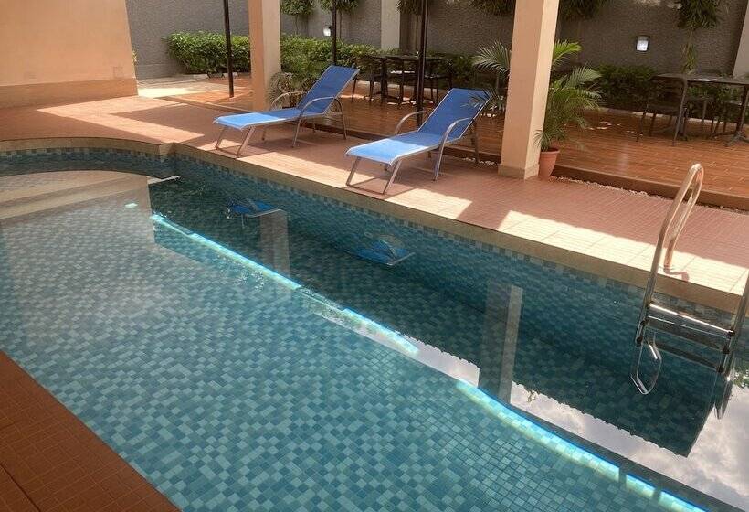 Mont Kalm Hotel And Suites